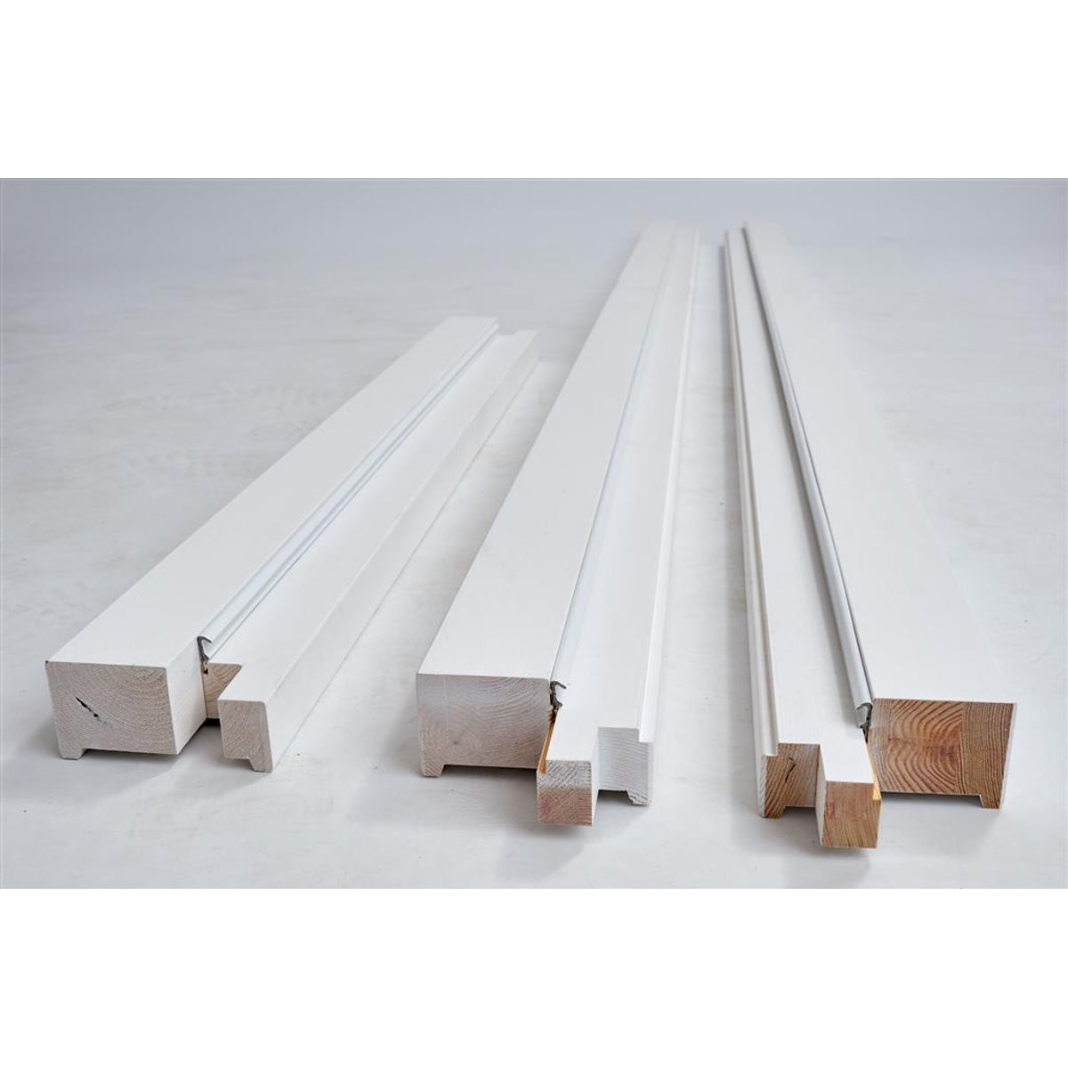 Grenen kozijn met tochtstrip 56x90